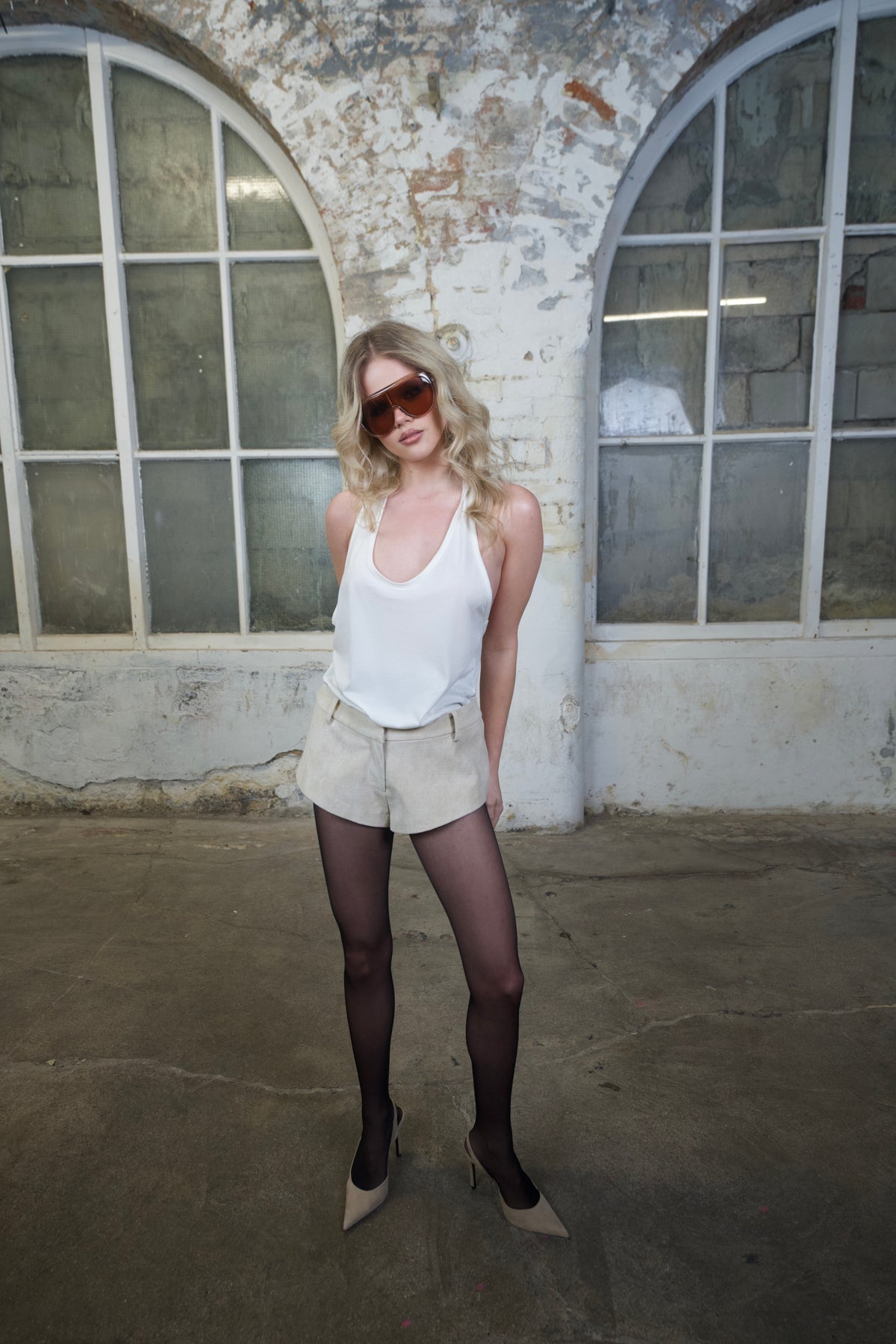 3SPIRIT The Micro Shorts in Beige Suede Croc, low-rise tailored women's faux suede micro shorts