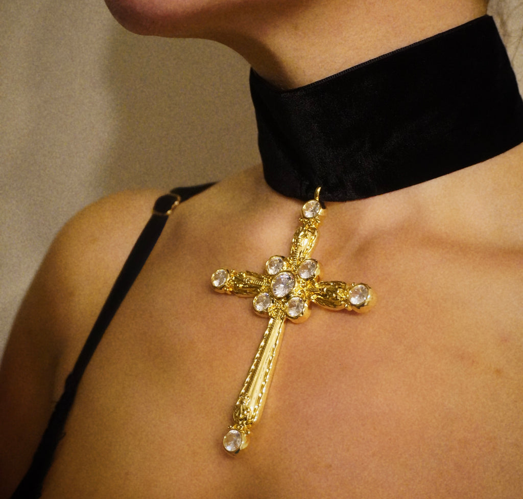 Saint Cross Choker